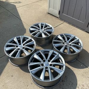 17” Rims for Infiniti sedan